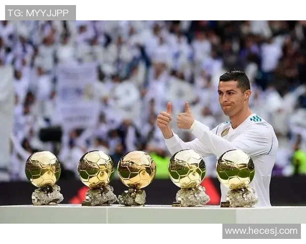 足球球星精神：超越赛场的坚持与奋斗，塑造永恒传奇